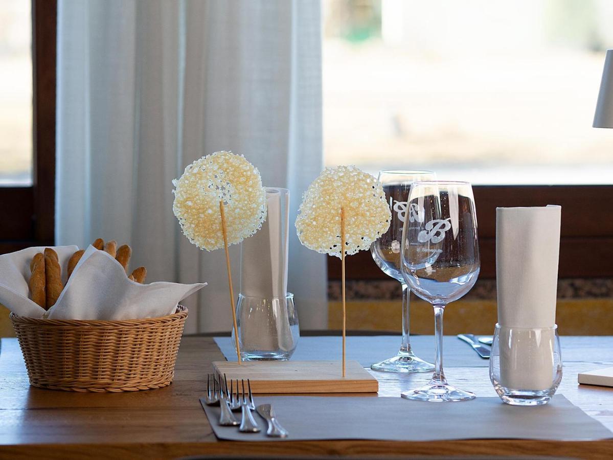 Al Benvenuto Hotel & Restaurant 톨메쪼 외부 사진