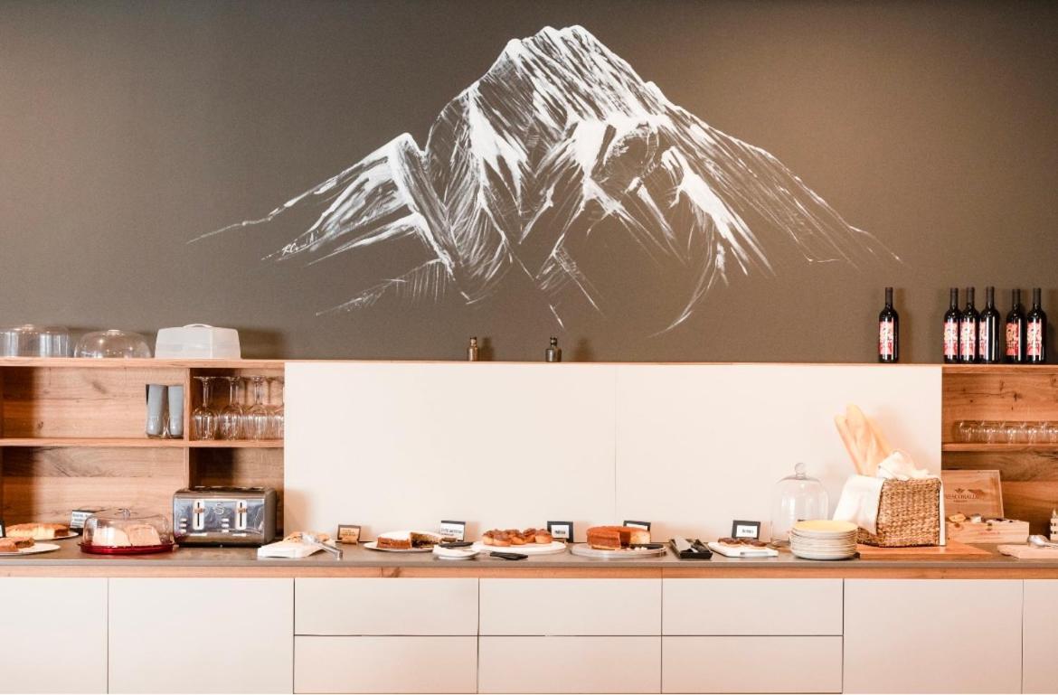 Al Benvenuto Hotel & Restaurant 톨메쪼 외부 사진